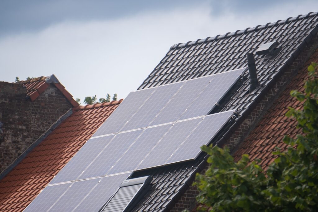 panneaux solaires pour maison durable