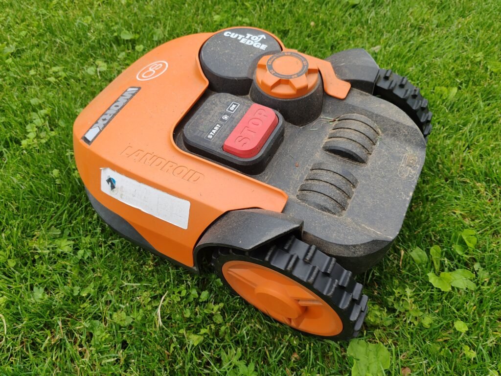 Les robots tondeuses connectés